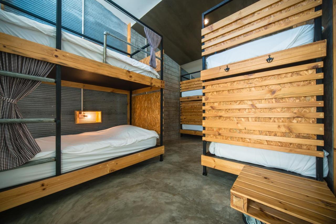 Chillhub Hostel Phuket Bang Tao Beach  Exteriör bild